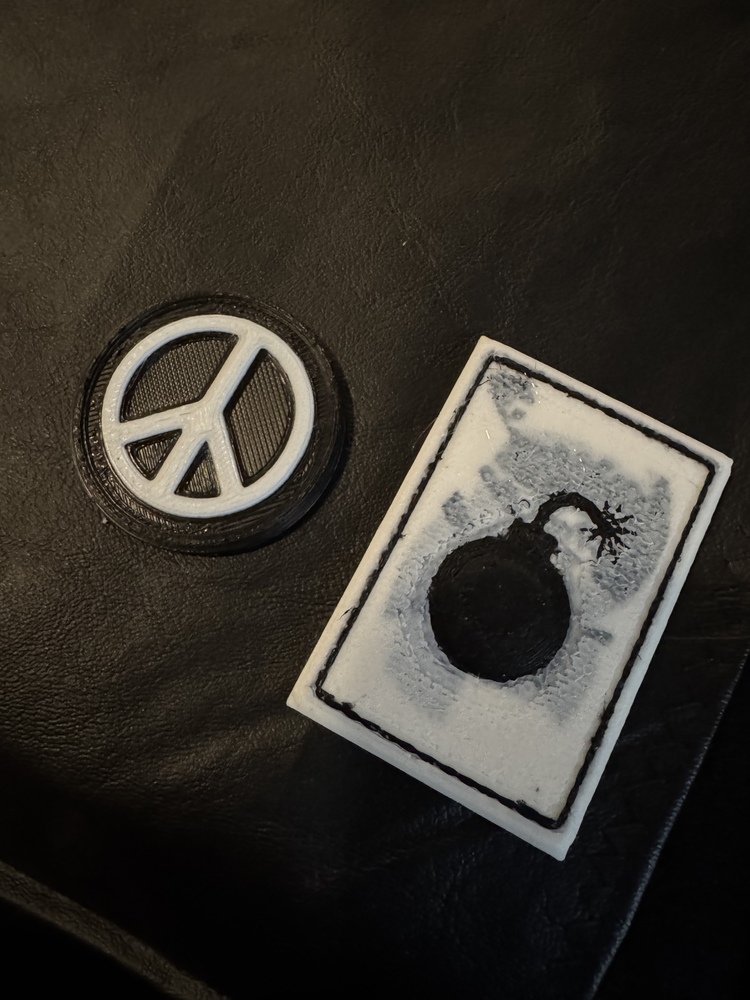Peace Sign and Bomb Upgrade Patches