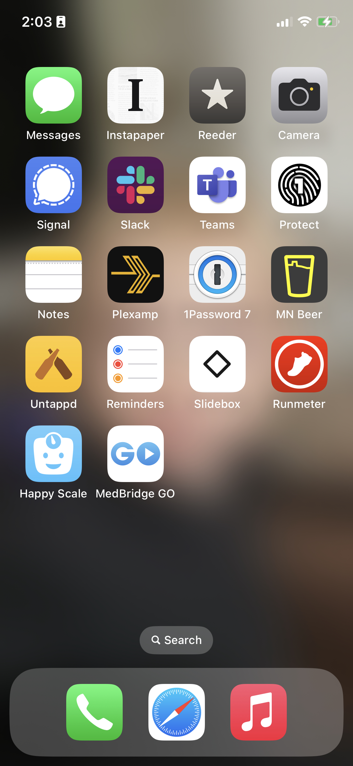 An iPhone home screen with far fewer apps on it